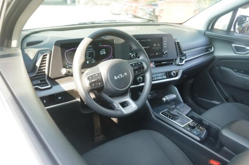 Used 2024 Kia Sportage LX image 49