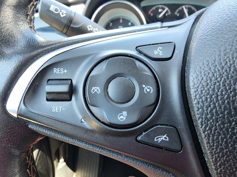Used 2017 Buick Envision Essence image 18