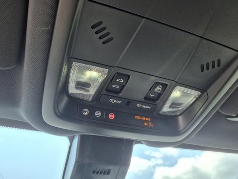 Used 2024 Chevrolet Equinox RS w/ RS Leather Package image 30