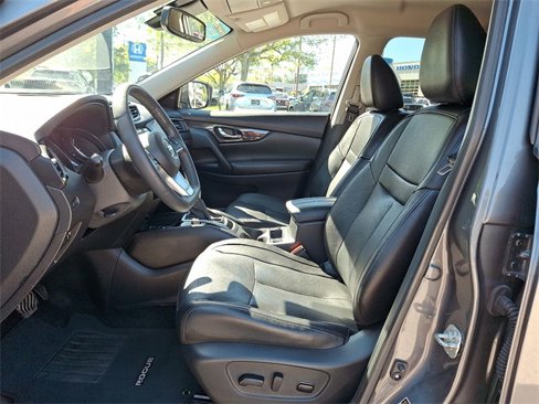 Used 2019 Nissan Rogue SL image 13
