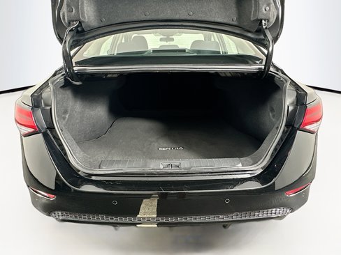 Used 2024 Nissan Sentra SV image 26
