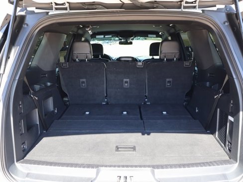 Used 2021 Ford Expedition XLT image 14