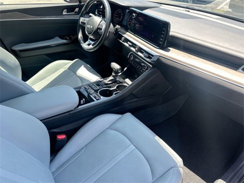 Used 2023 Kia K5 EX image 10