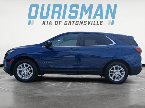 Used 2023 Chevrolet Equinox LT image 3