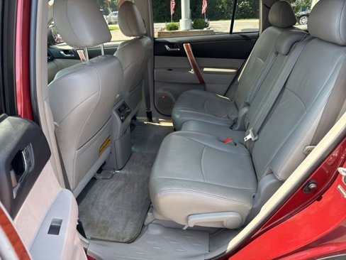 Used 2010 Toyota Highlander Limited image 13