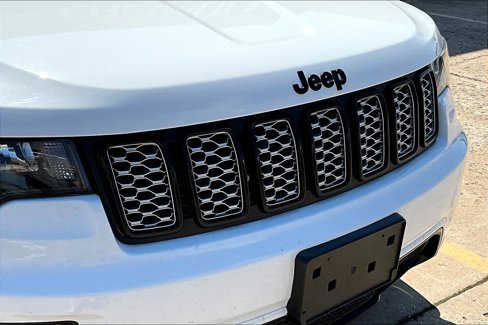 Used 2019 Jeep Grand Cherokee Altitude image 30