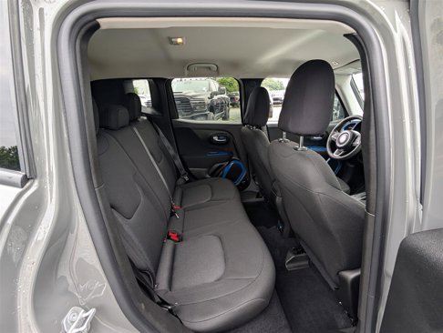Used 2021 Jeep Renegade Sport w/ Sport Appearance Group image 11