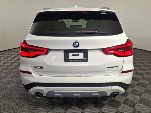 Used 2021 BMW X3 xDrive30i w/ Premium Package image 9