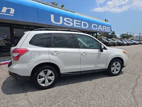 Used 2015 Subaru Forester 2.5i Premium image 3
