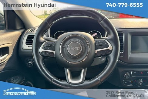 Used 2018 Jeep Compass Latitude w/ Popular Equipment Group image 8