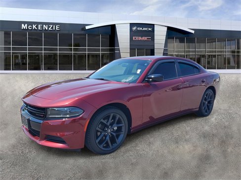 Used 2022 Dodge Charger SXT w/ Blacktop Package image 2