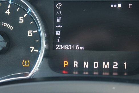 Used 2013 Ford F150 XLT w/ Luxury Equipment Group image 27