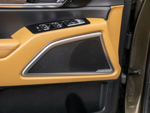 Used 2020 Kia Telluride SX image 13