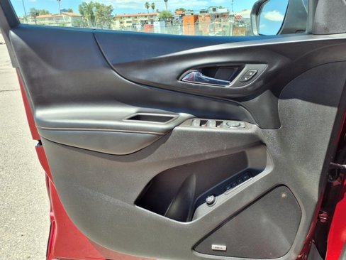 Used 2018 Chevrolet Equinox Premier image 22