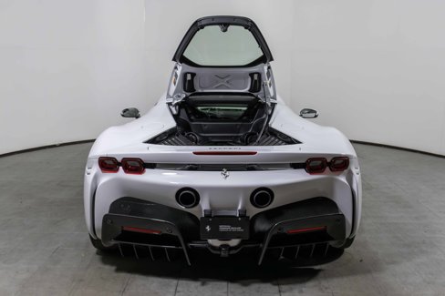 Used 2023 Ferrari SF90 Stradale image 9