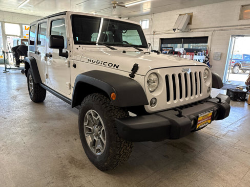 Used 2015 Jeep Wrangler Unlimited Rubicon w/ Max Tow Package image 75