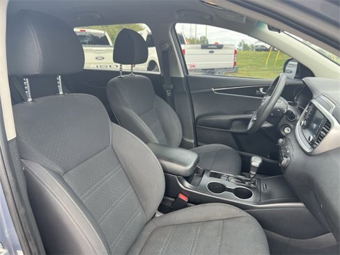 Used 2020 Kia Sorento LX image 24