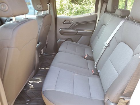 Used 2024 Chevrolet Colorado Trail Boss w/ Technology Package image 9