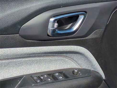 Used 2022 Jeep Compass Latitude image 13