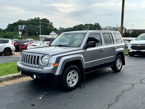Used 2016 Jeep Patriot Sport w/ Power Value Group image 3
