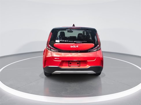 Used 2025 Kia Soul LX w/ LX Technology Package image 7