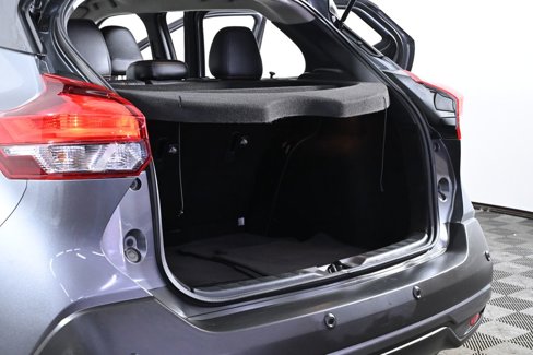 Used 2020 Nissan Kicks SR w/ SR Premium Package image 31