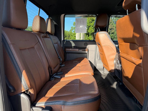 Used 2016 Ford F350 Platinum w/ FX4 Off-Road Package image 20