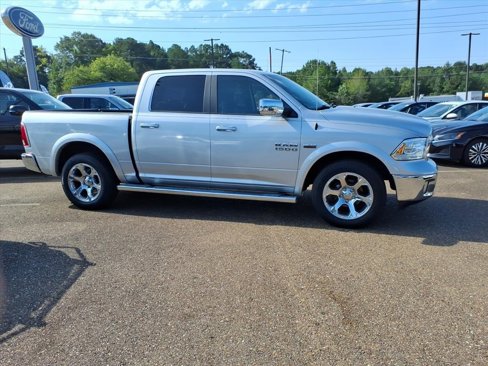 Used 2017 RAM 1500 Laramie w/ Convenience Group image 2