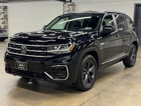 Used 2022 Volkswagen Atlas SEL R-Line image 3
