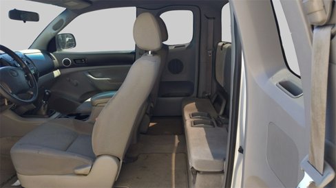 Used 2005 Toyota Tacoma PreRunner image 30