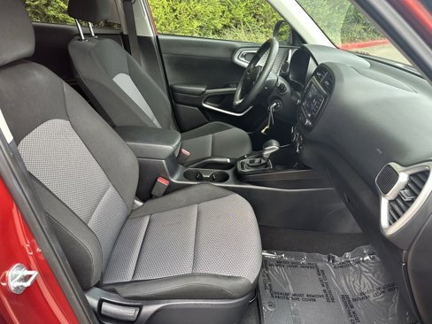 Used 2023 Kia Soul LX w/ Option Group 015 image 18