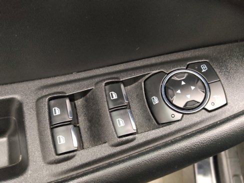 Used 2024 Ford Edge SEL image 27
