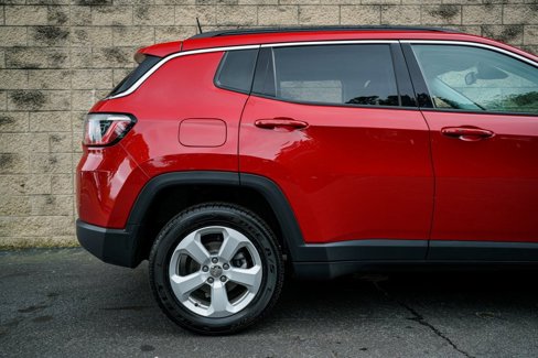 Used 2018 Jeep Compass Latitude image 14
