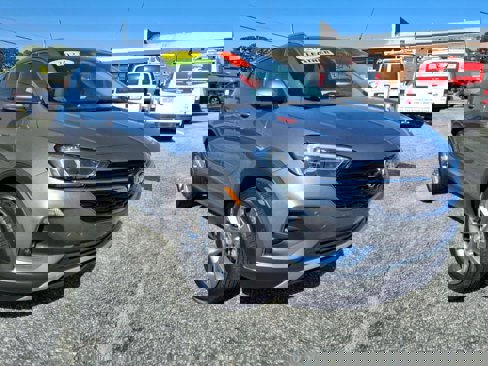 Used 2022 Buick Encore GX Essence w/ Advanced Technology Package image 19