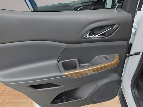 Used 2019 GMC Acadia SLE w/ Driver Alert Package I image 18