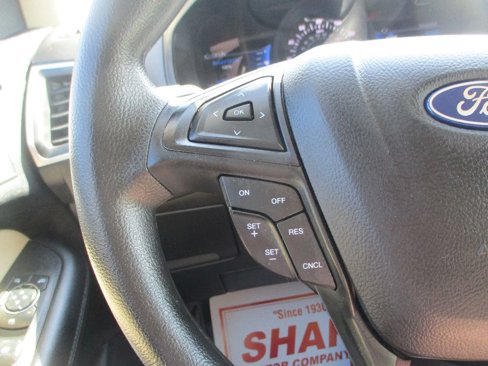 Used 2024 Ford Edge SE image 11