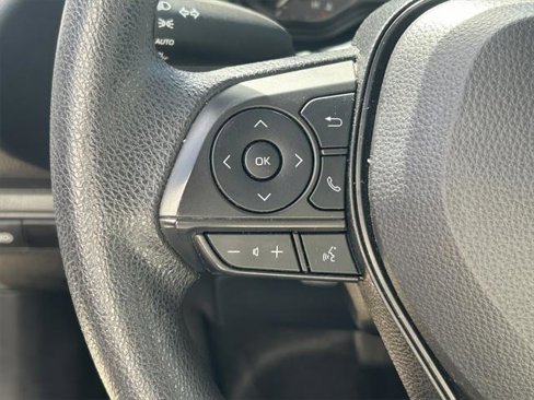 Certified 2023 Toyota Corolla LE image 33