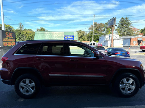 Used 2012 Jeep Grand Cherokee Laredo w/ Laredo E Group image 7