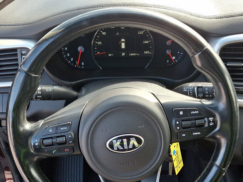 Used 2017 Kia Sorento LX w/ LX V6 Convenience Package image 20