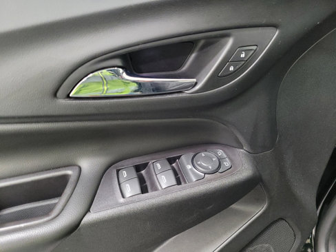 Used 2018 Chevrolet Equinox LT image 27