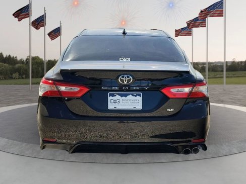 Used 2019 Toyota Camry SE image 6