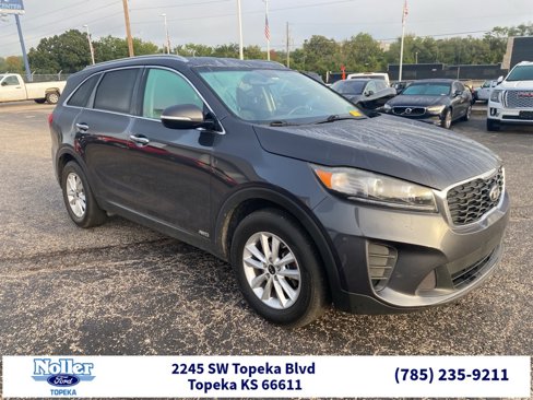 Used 2019 Kia Sorento LX w/ LX Convenience Package image 1