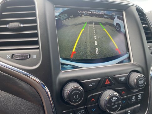 Certified 2018 Jeep Grand Cherokee Altitude image 29