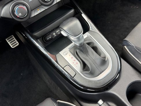 Used 2020 Kia Forte GT-Line image 23