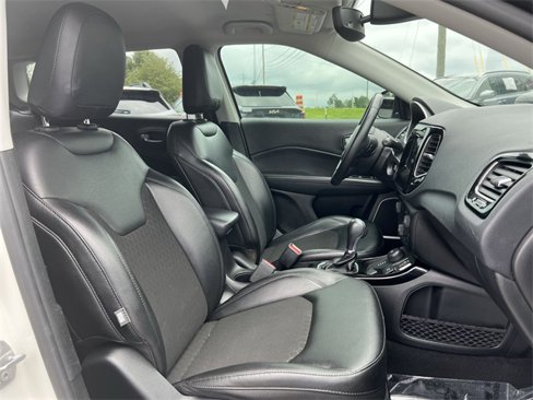 Used 2021 Jeep Compass Latitude image 22