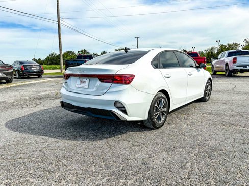 Used 2024 Kia Forte LXS image 7