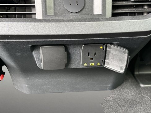 Used 2023 Ford F250 Lariat w/ Tremor Off-Road Package image 33
