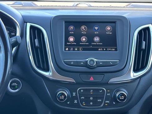 Used 2020 Chevrolet Equinox LT w/ Driver Convenience Package image 9