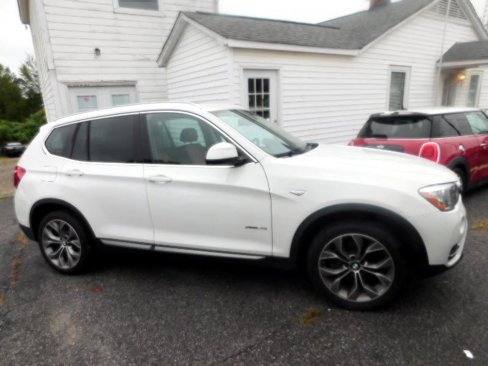 Used 2015 BMW X3 xDrive28i image 4