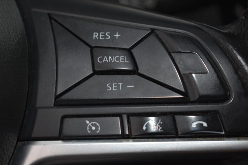 Used 2017 Nissan Rogue SV image 22